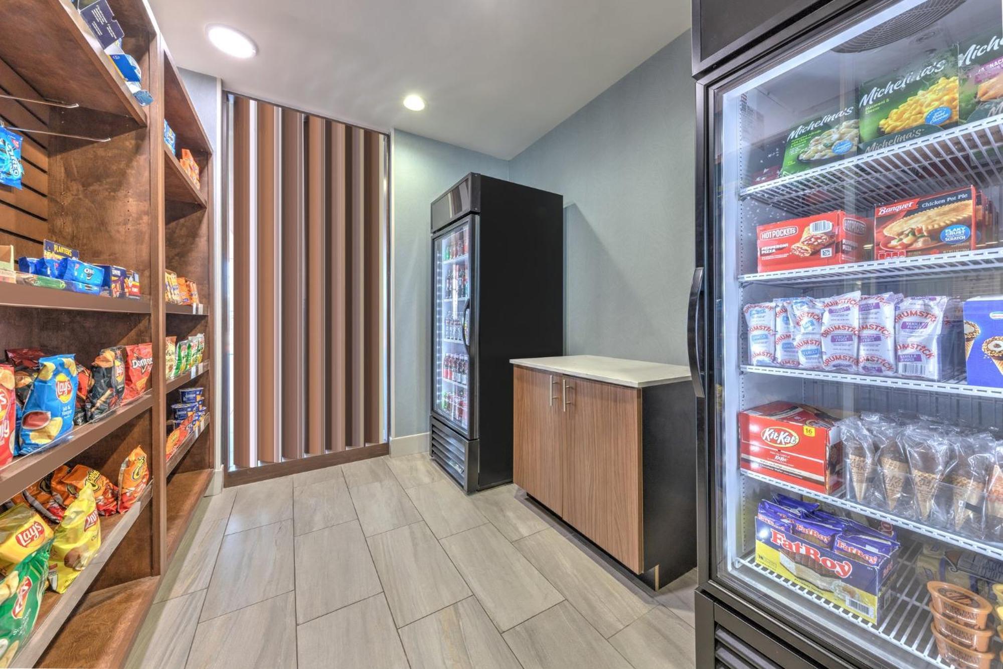 Holiday Inn Express & Suites Moore By Ihg Экстерьер фото